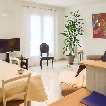 Apartment One-bedroom In Bastia *