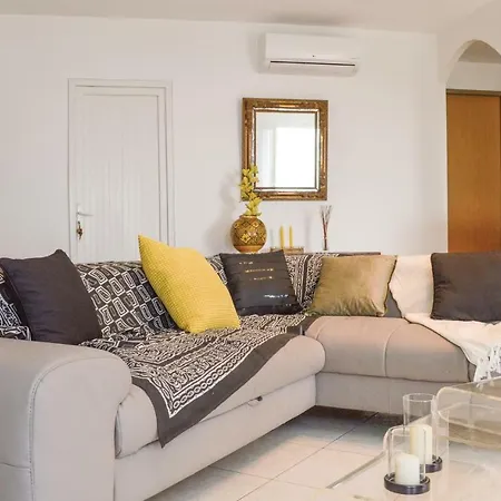 Apartman One-bedroom In Bastia *